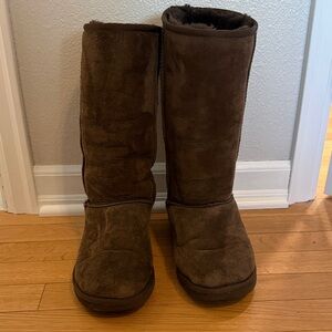 UGG Brown Suede Boots